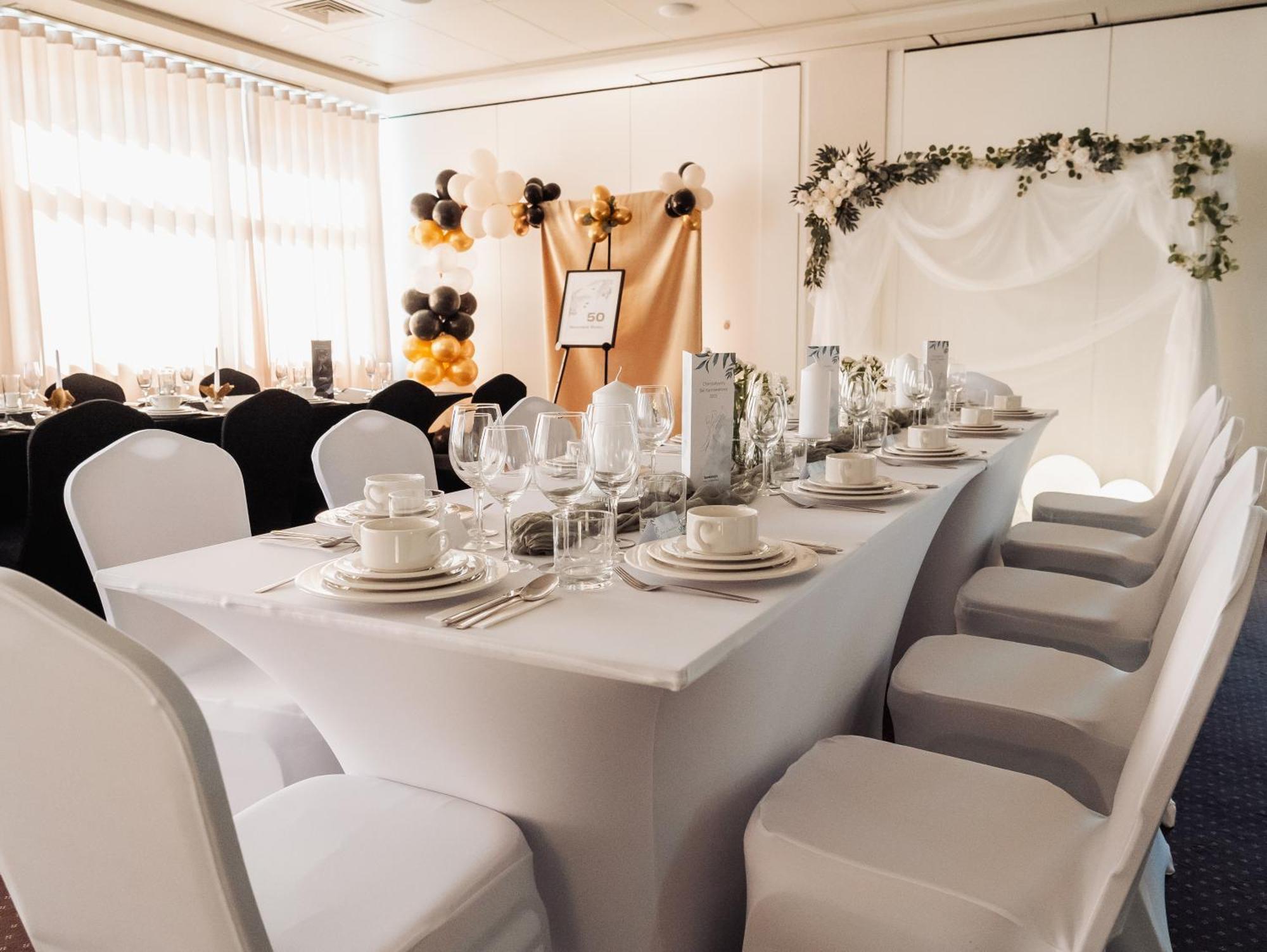 Arche Hotel Siedlce Ngoại thất bức ảnh