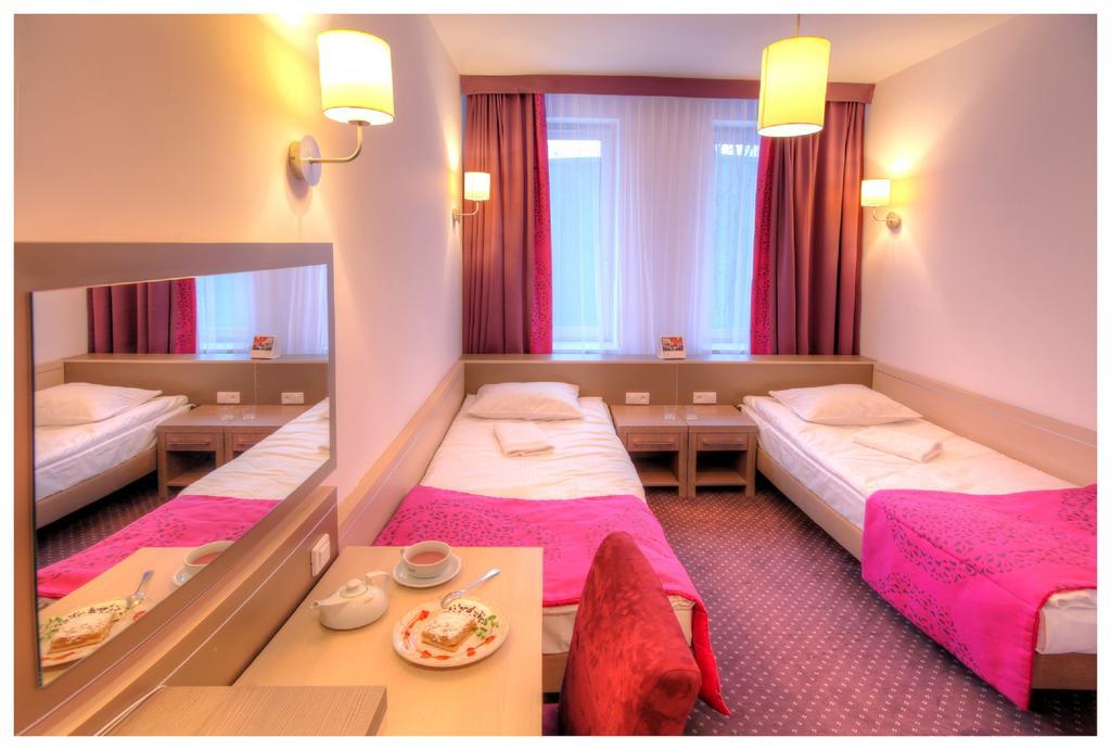 Arche Hotel Siedlce Ngoại thất bức ảnh