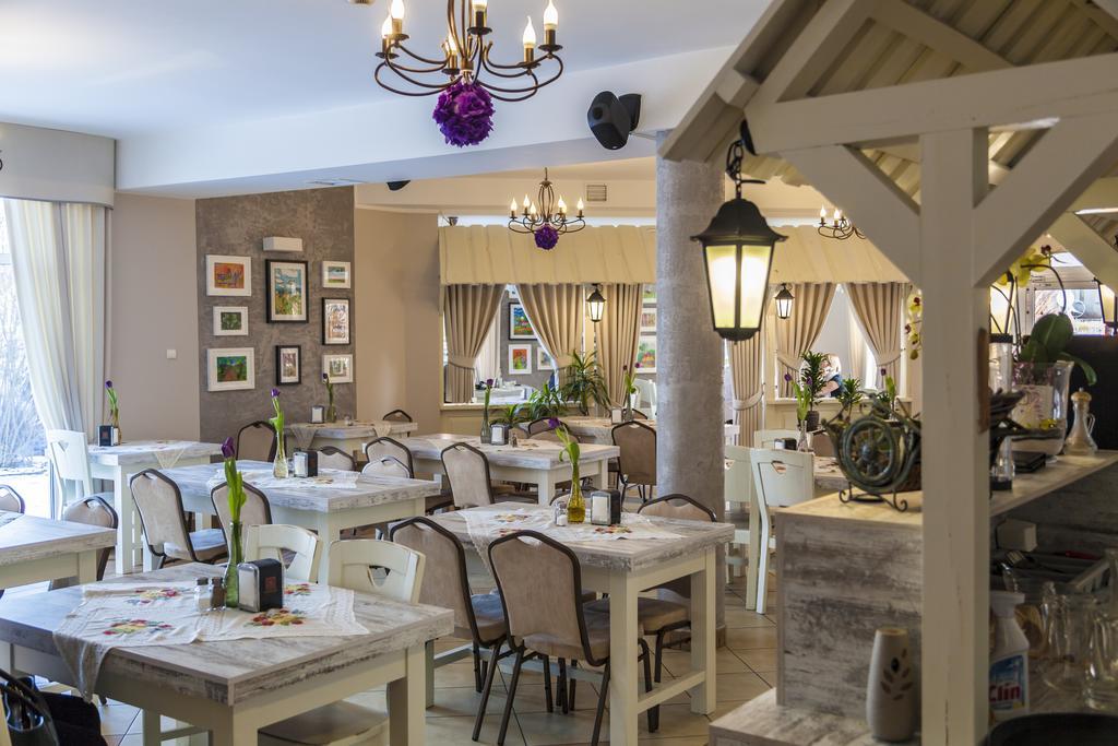 Arche Hotel Siedlce Ngoại thất bức ảnh