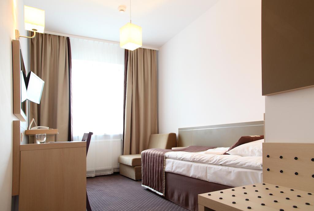 Arche Hotel Siedlce Phòng bức ảnh